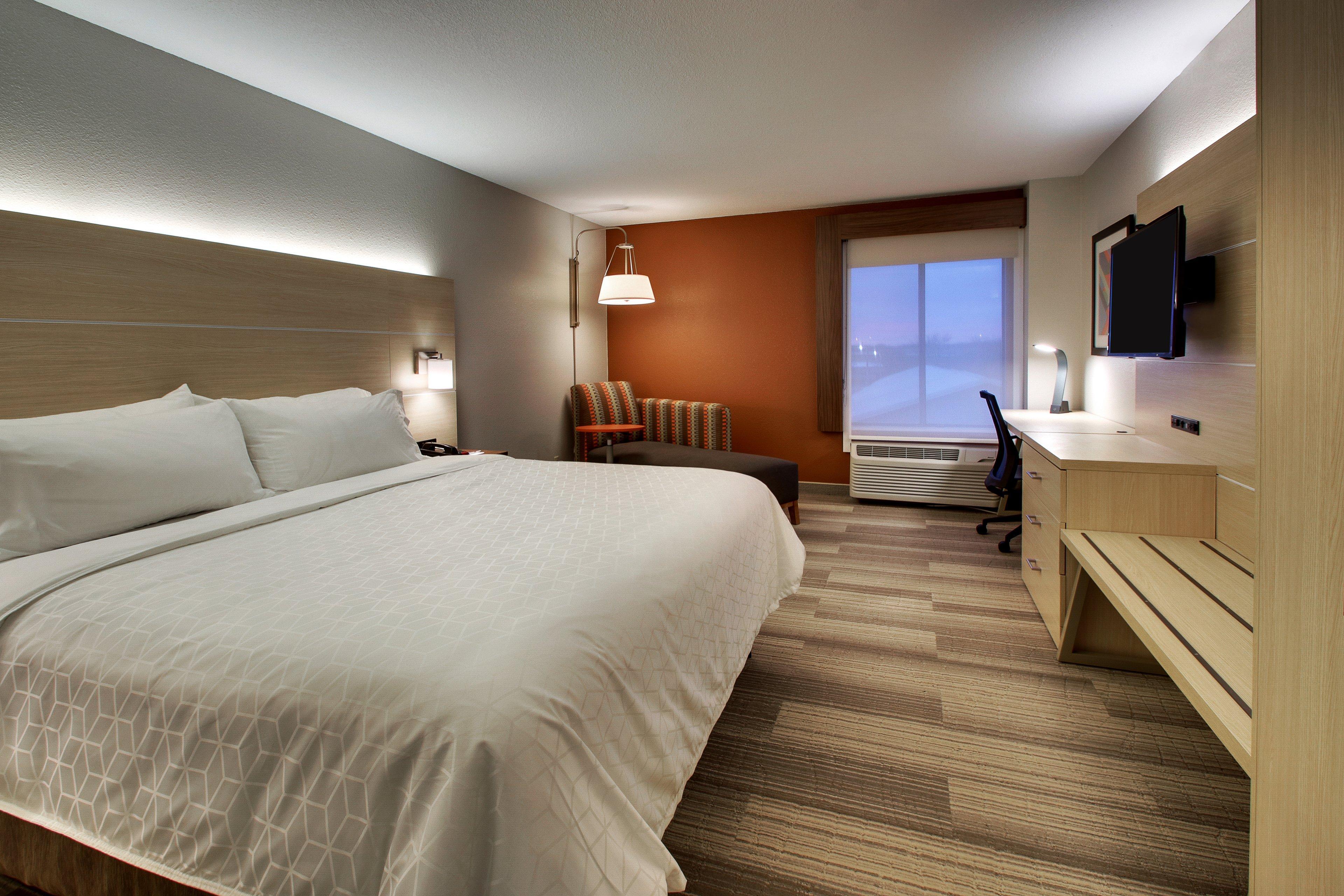Holiday Inn Express Hotel & Suites Cedar Rapids I-380 At 33Rd Avenue, An Ihg Hotel Екстер'єр фото